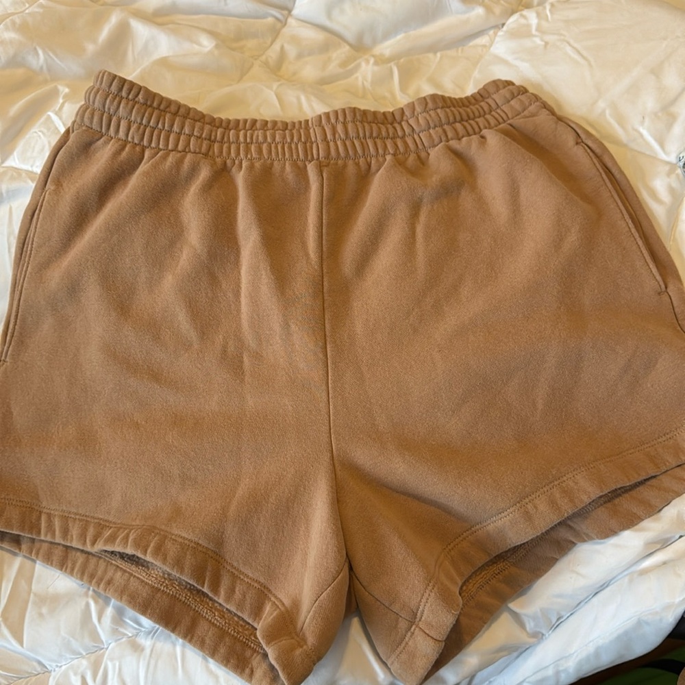Abercrombie and Fitch women’s jogger shorts. Size L